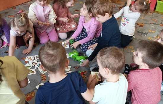 DZIEŃ DINOZAURA W SŁONECZKACH
