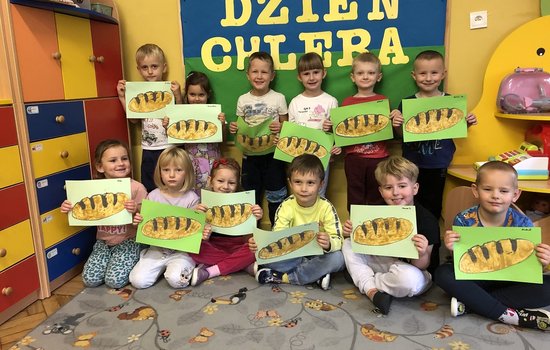 DZIEŃ CHLEBA W GRUPIE PSZCZÓŁKI