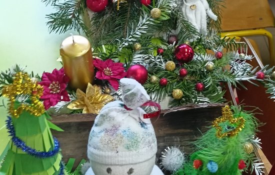 PRZEDSZKOLNY KONKURS NA NAJPIĘKNIEJSZY STROIK BOŻONARODZENIOWY
