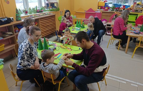 WARSZTATY BOŻONARODZENIOWE W GRUPIE MOTYLKI