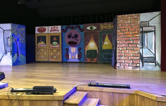 WYJAZD PRZEDSZKOLAKÓW DO TEATRU